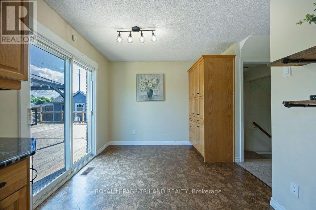 10201 Lynhurst Park Drive Property Photo 18