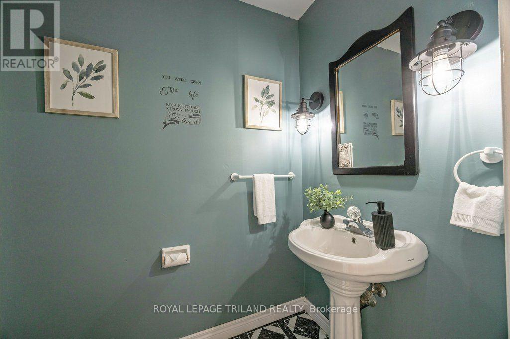 10201 Lynhurst Park Drive Property Photo 21