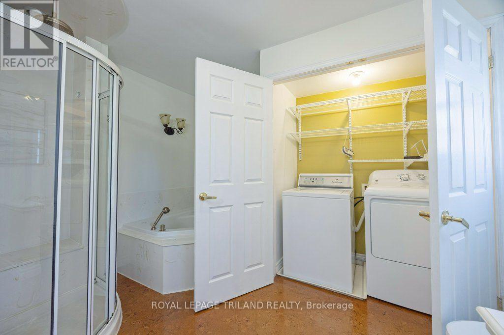 10201 Lynhurst Park Drive Property Photo 27