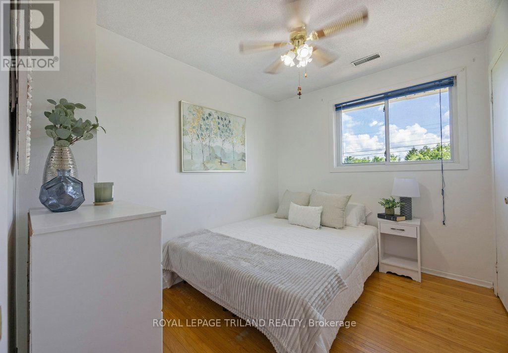 10201 Lynhurst Park Drive Property Photo 28