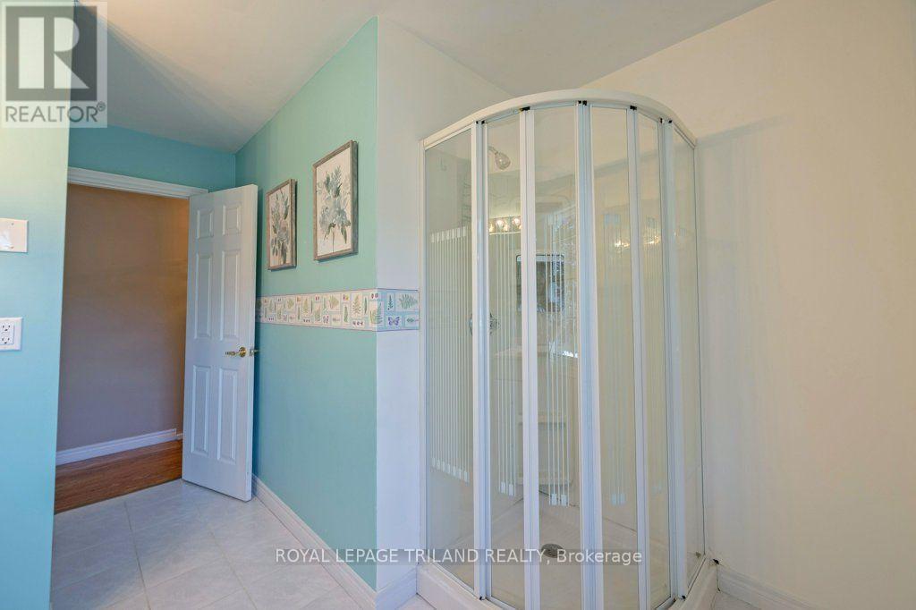 10201 Lynhurst Park Drive Property Photo 31