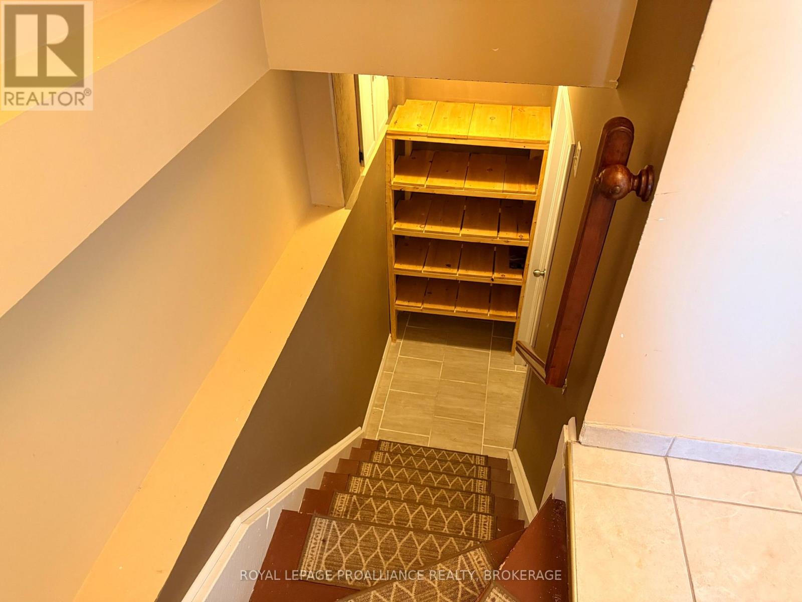 614 Barnsley Crescent Property Photo 20