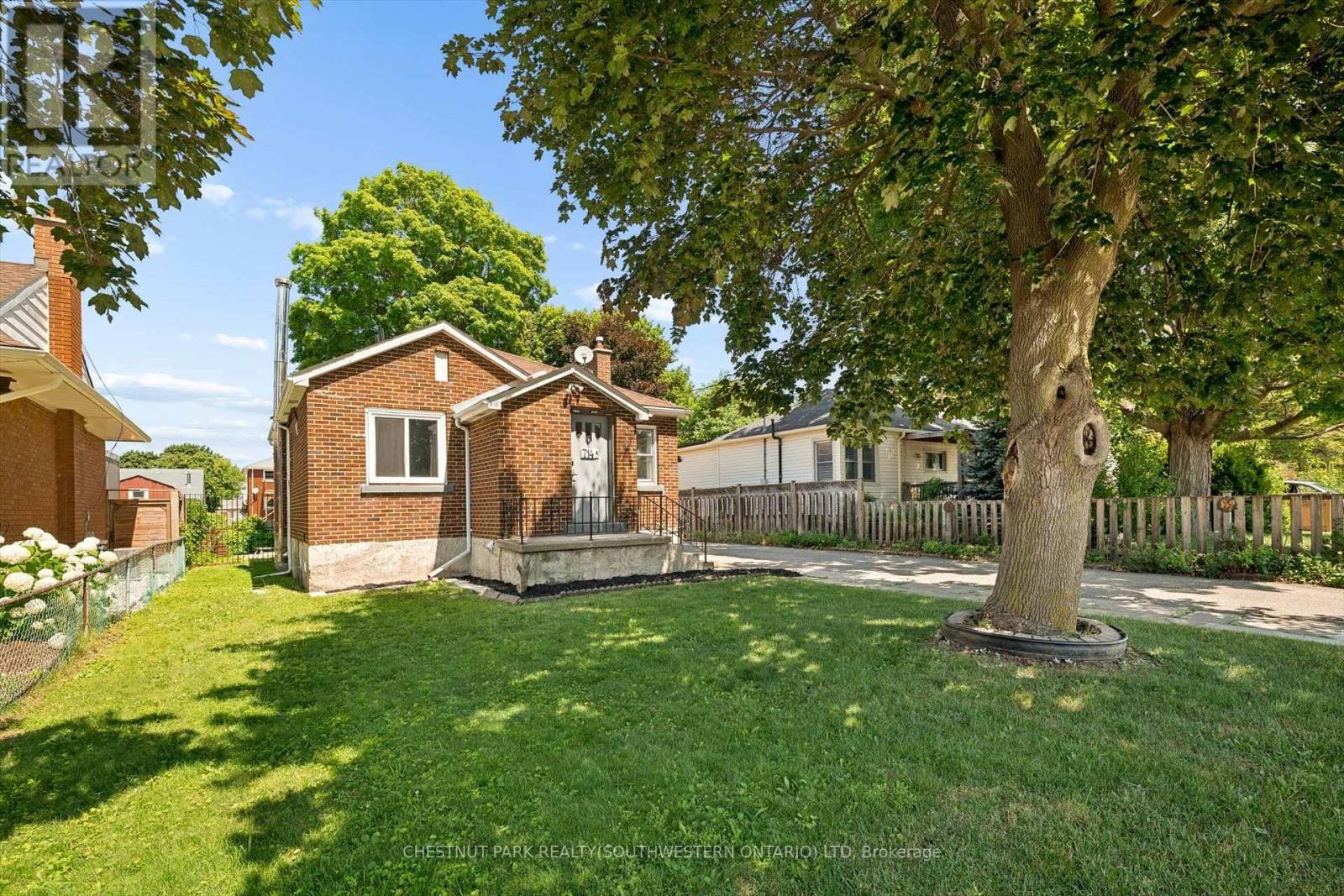 714 Frederick Street Property Photo 5