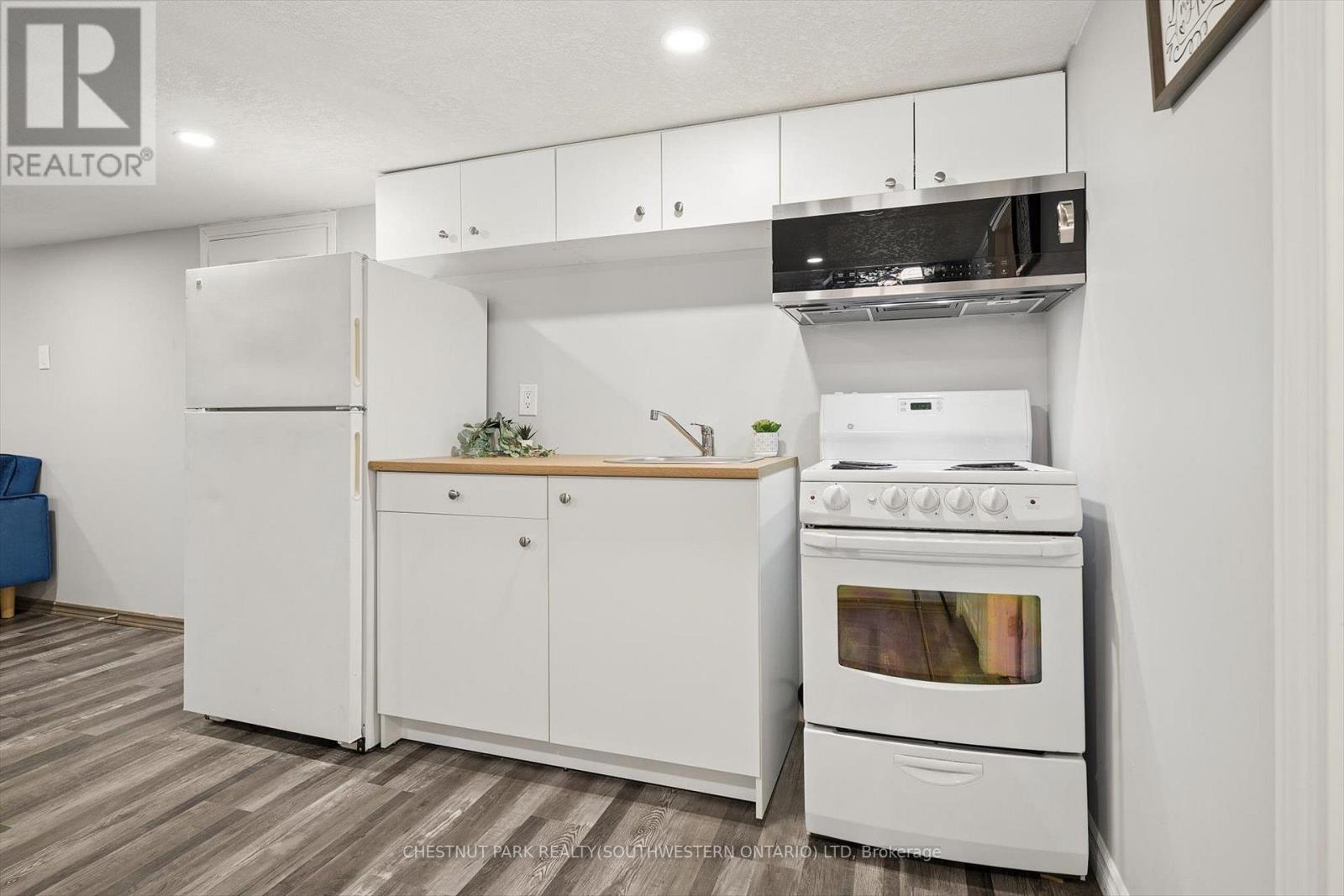 714 Frederick Street Property Photo 23