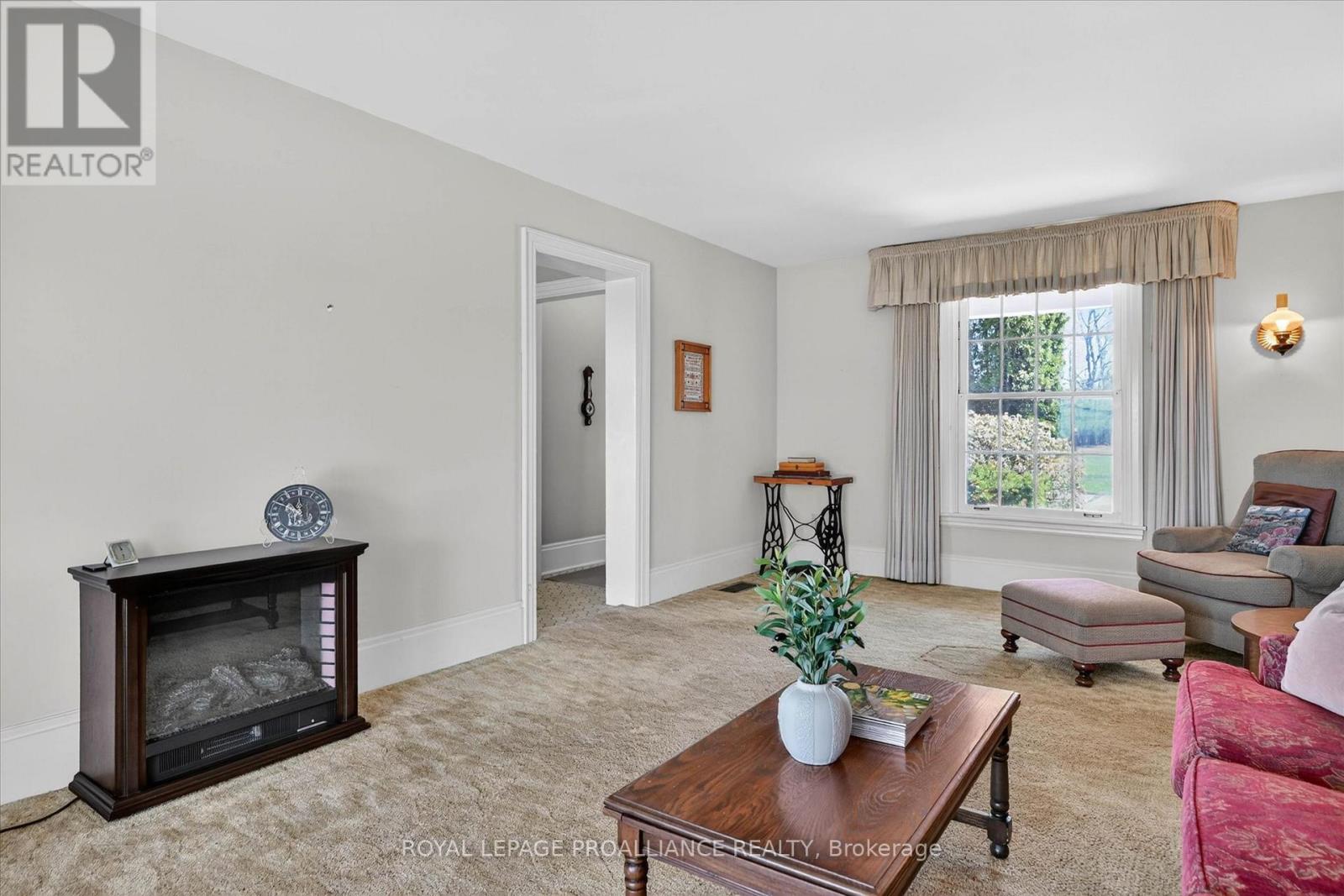1285 Brealey Drive Property Photo 14