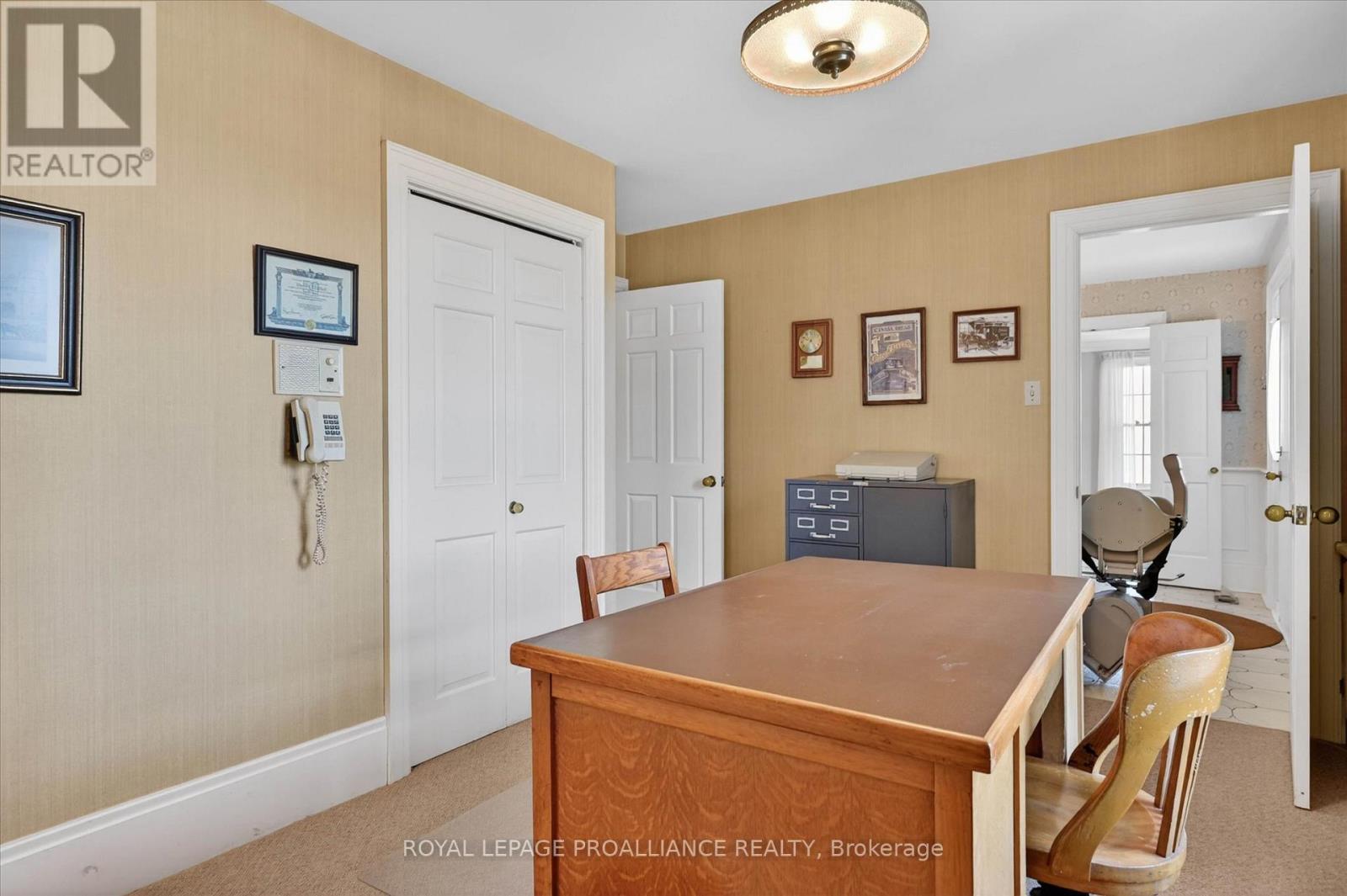 1285 Brealey Drive Property Photo 20