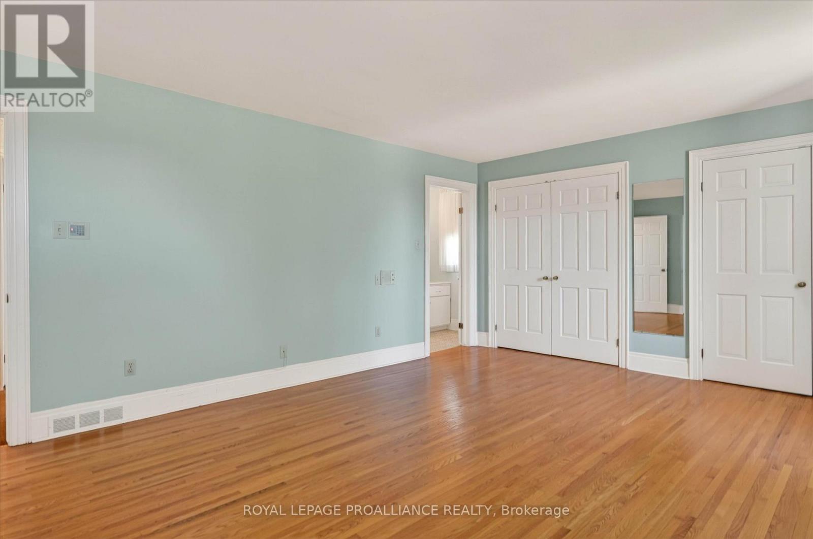 1285 Brealey Drive Property Photo 24