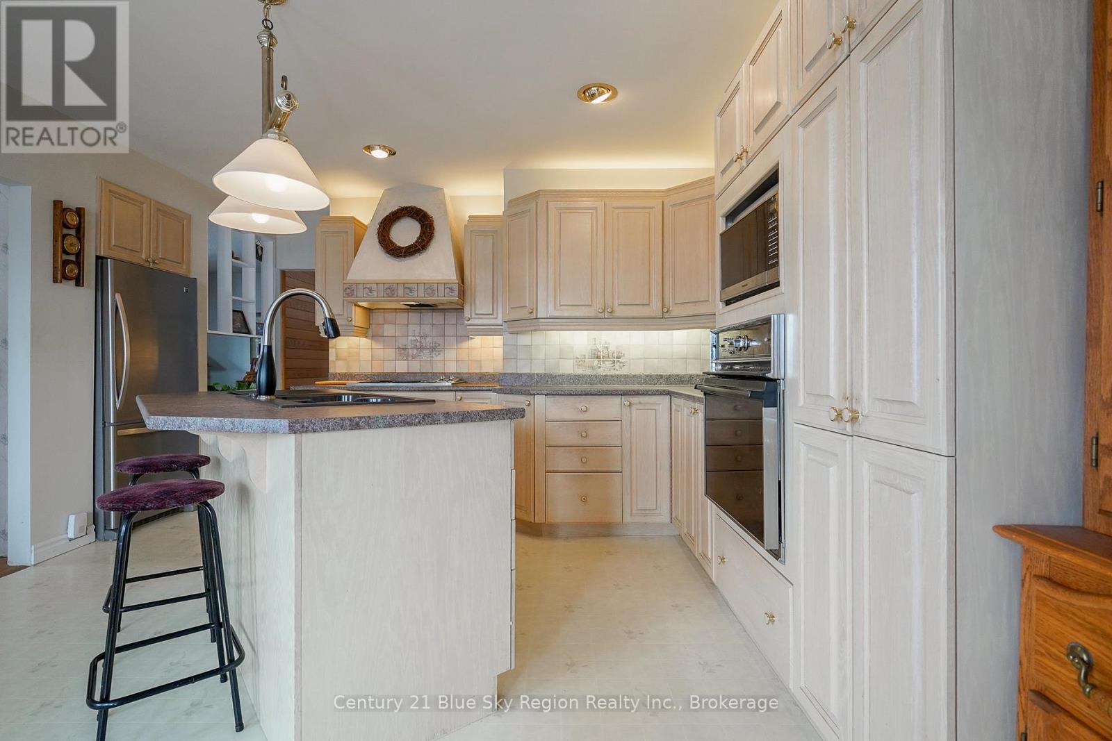 22 Dubeau Street Property Photo 5