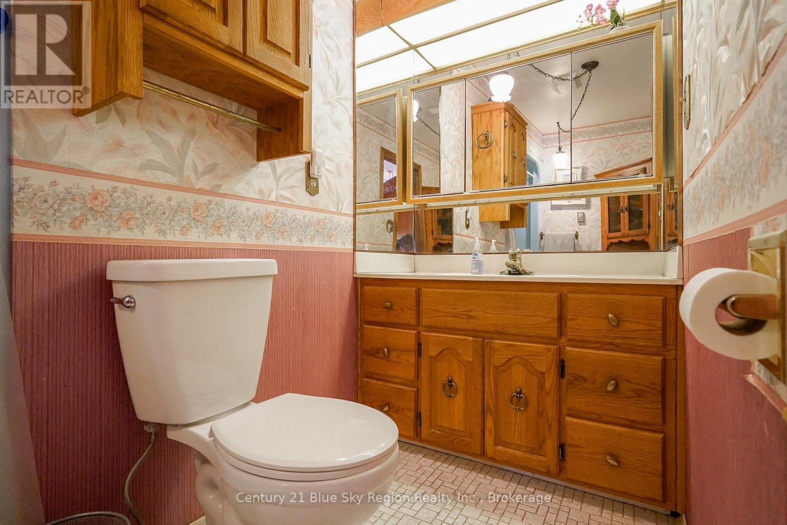 22 Dubeau Street Property Photo 17