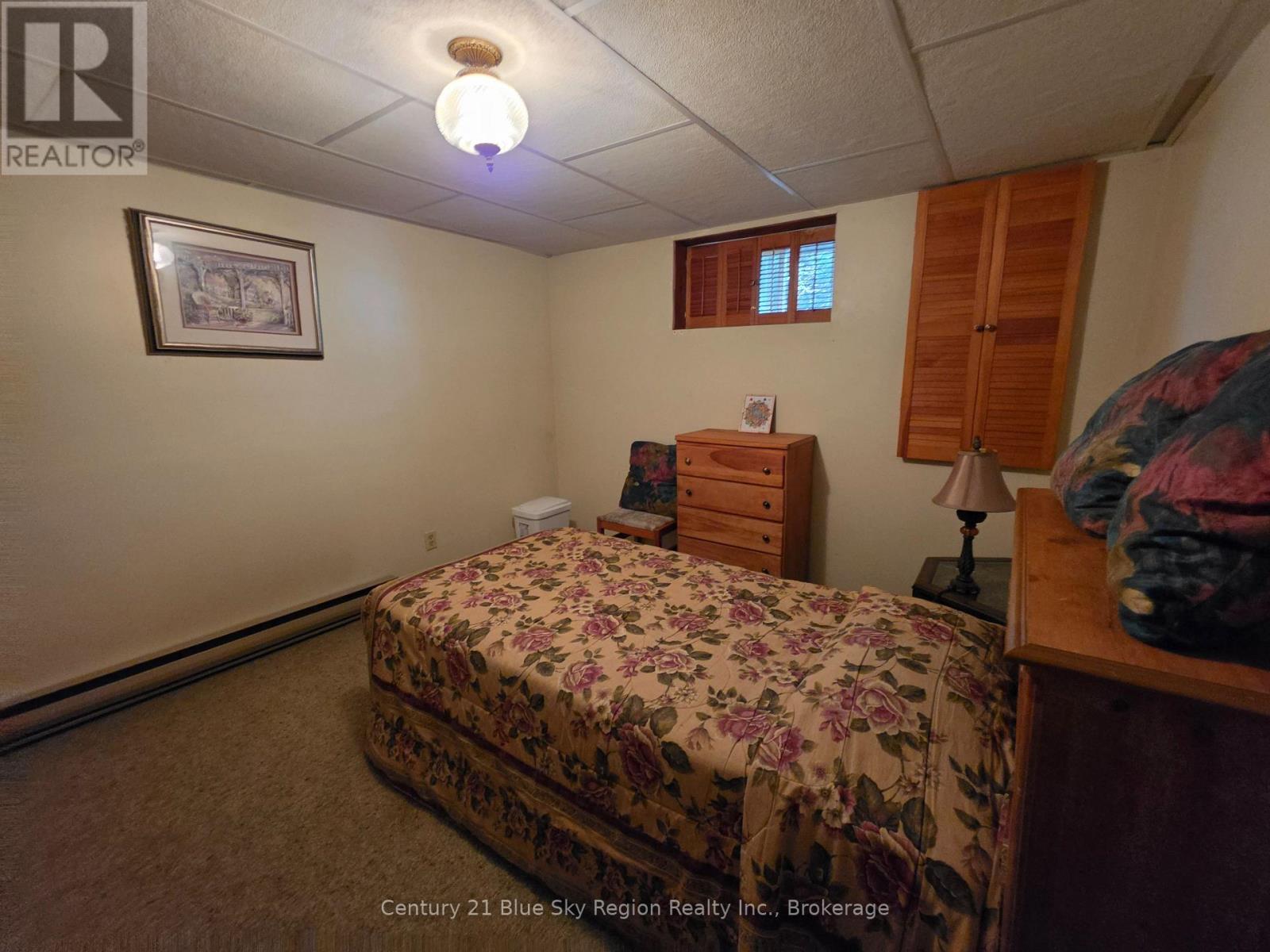 22 Dubeau Street Property Photo 33