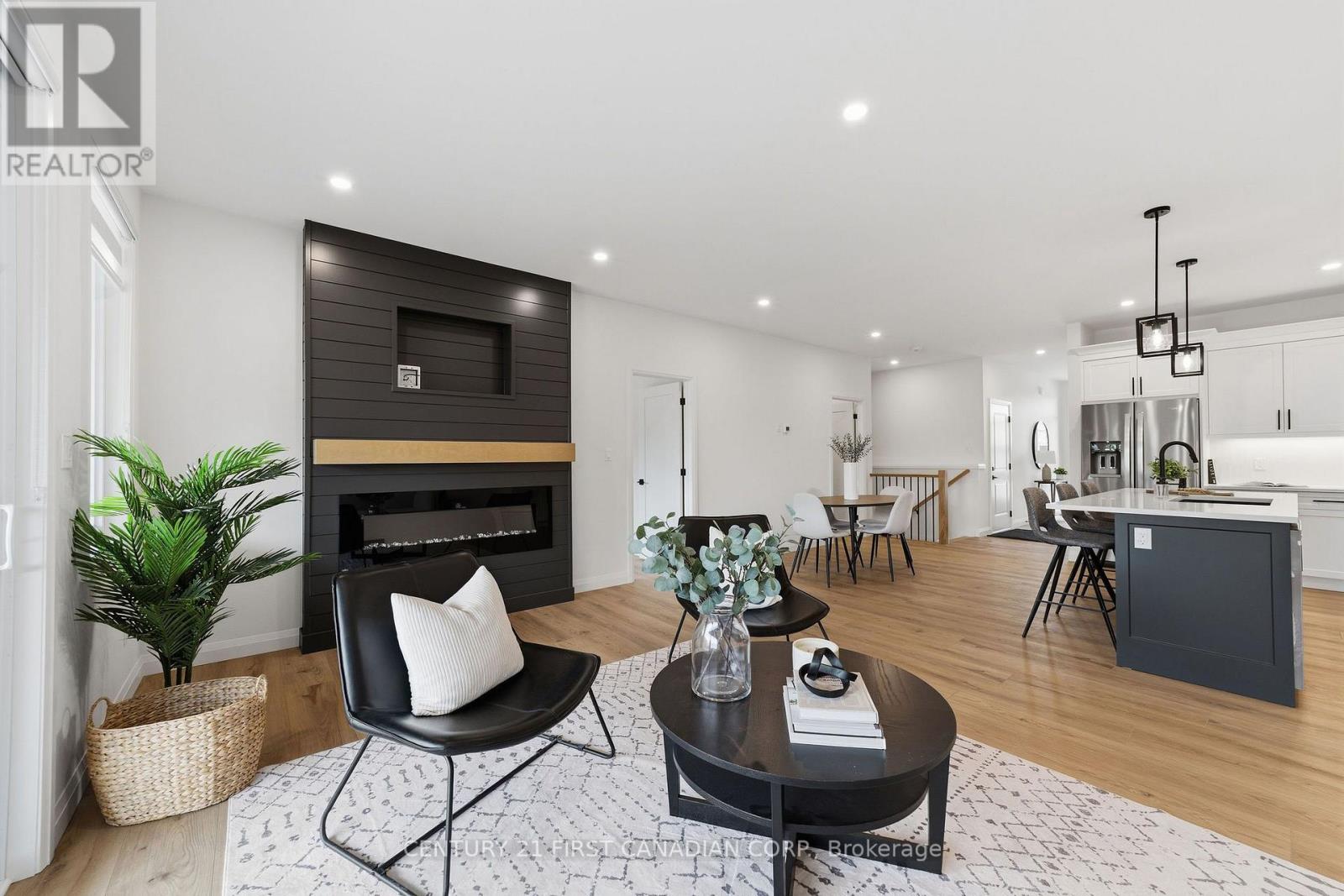 18 - 32 Postma Street Property Photo 14
