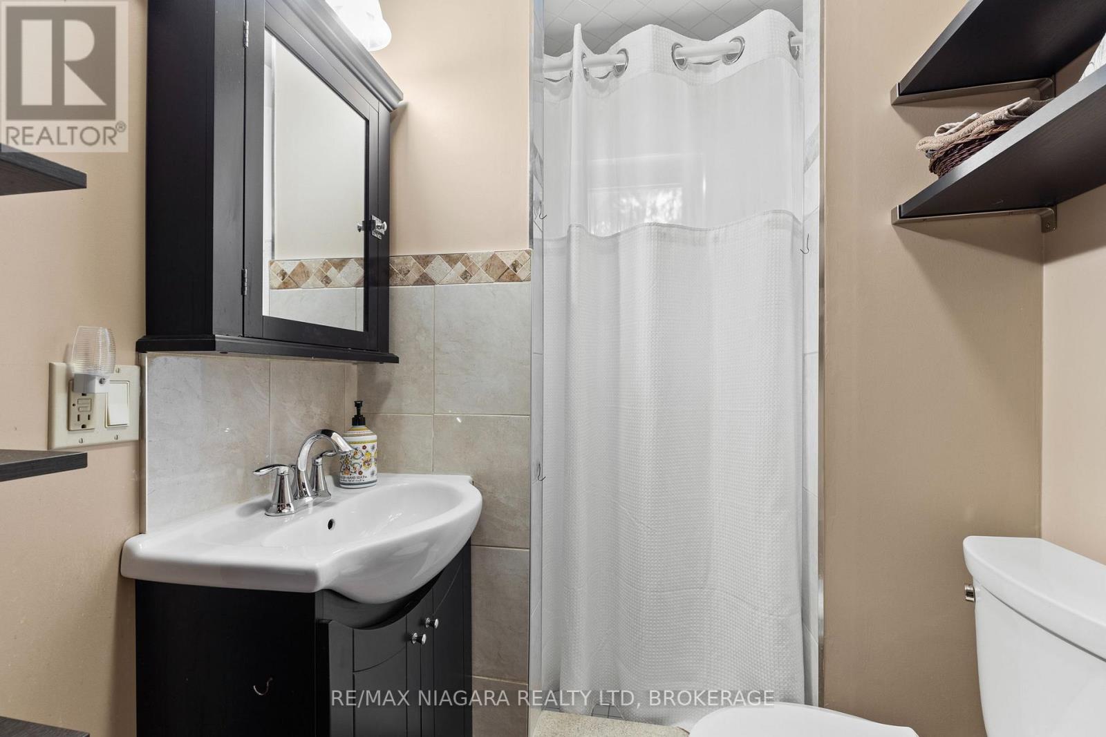 6403 Locus Avenue Property Photo 20