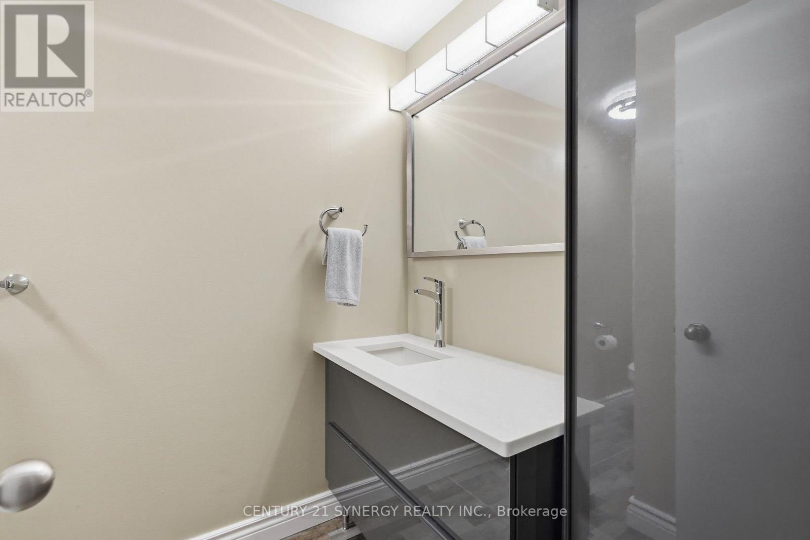 417 Sandhamn Private Property Photo 15