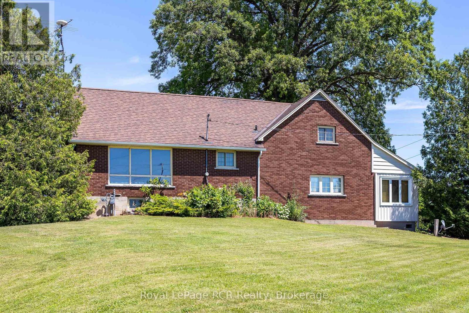 177569 Grey 18 Road Property Photo 4