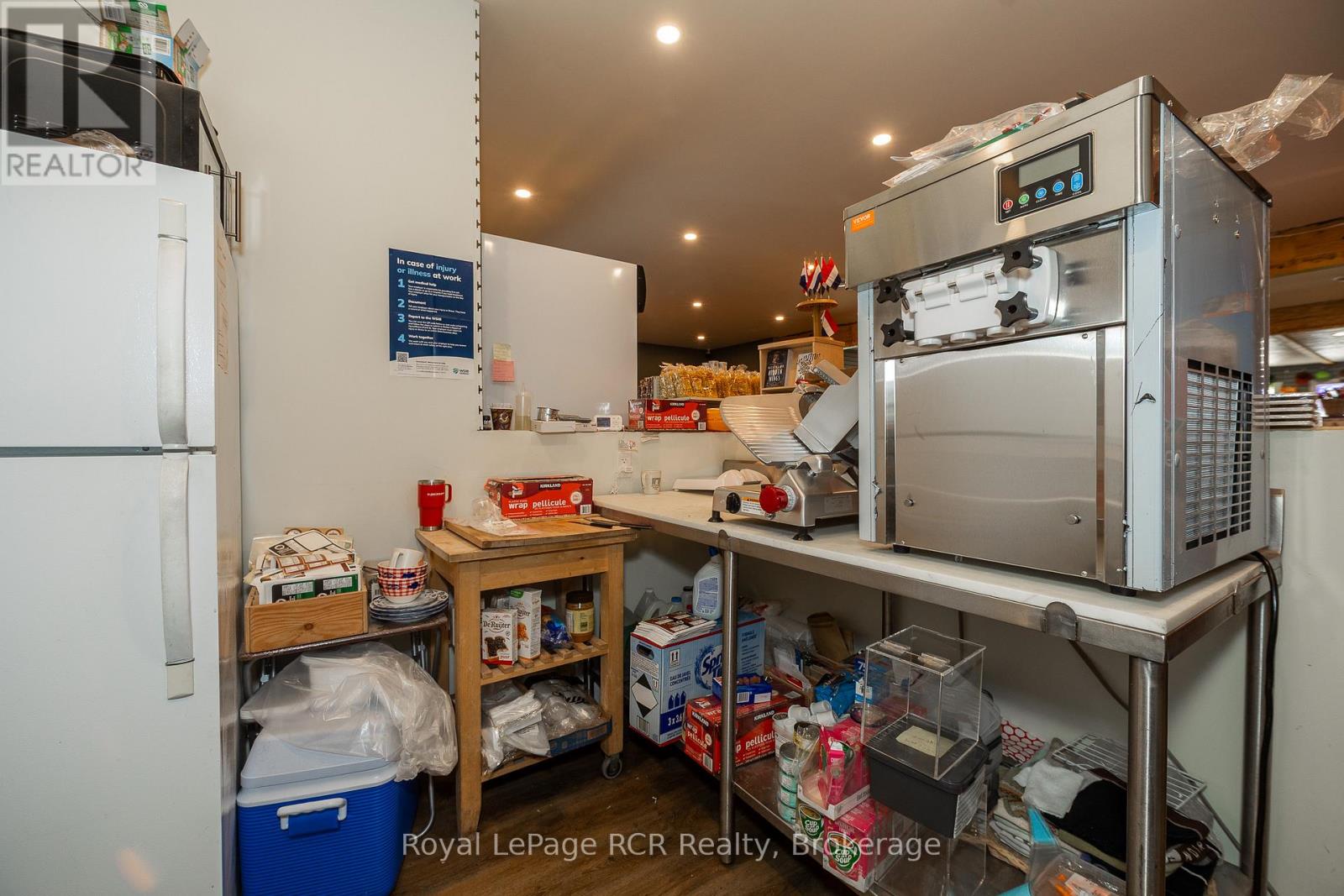 177569 Grey 18 Road Property Photo 21