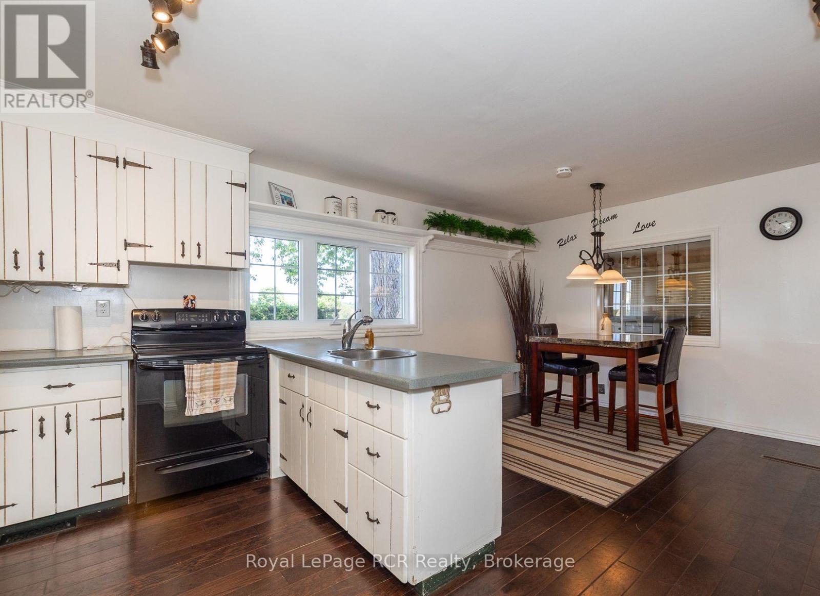 177569 Grey 18 Road Property Photo 32