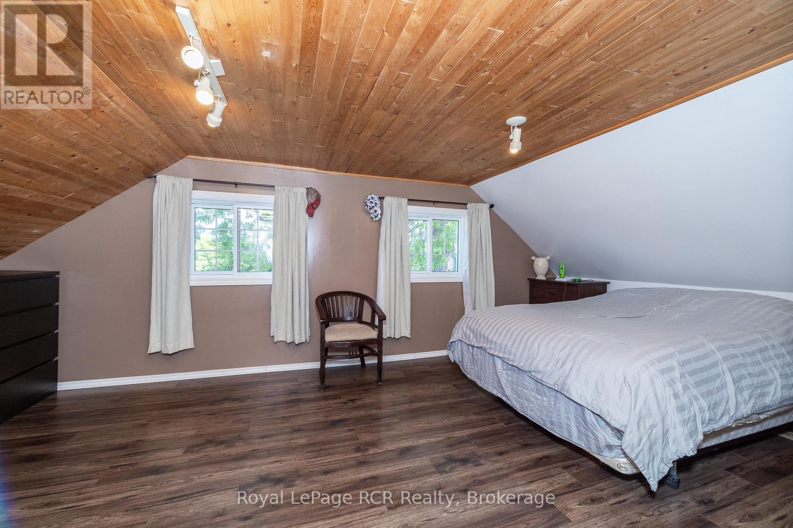 177569 Grey 18 Road Property Photo 40