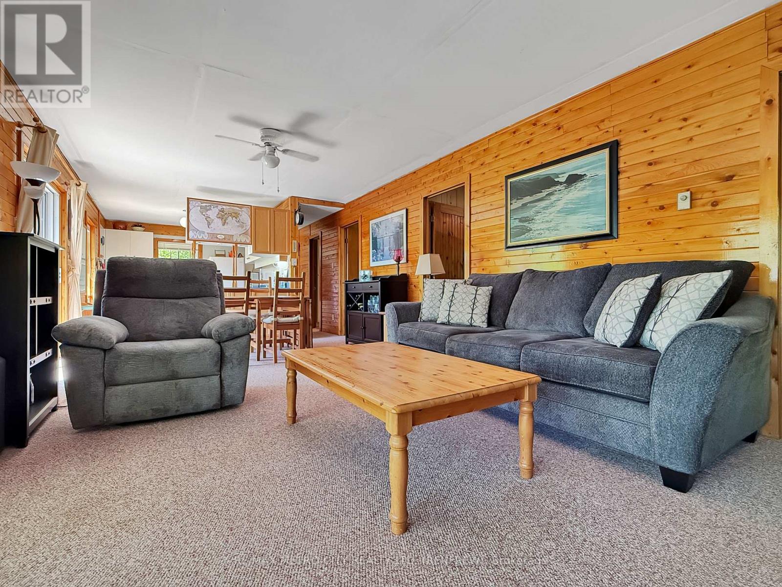 2667 Handford Lane Property Photo 11
