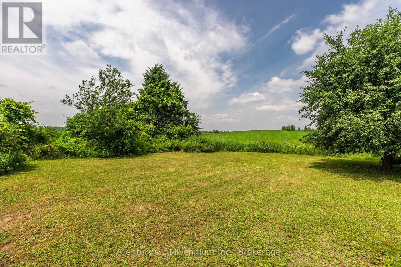 424043 Concession 6 Property Photo 46