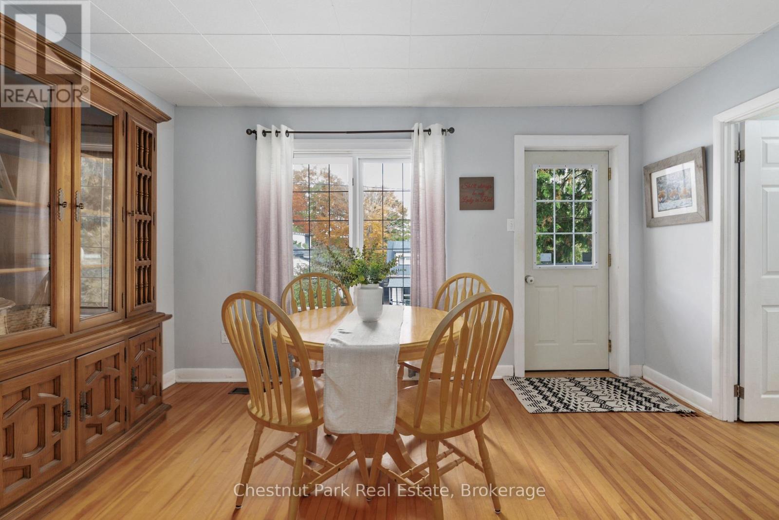 3 Cora Street E Property Photo 21