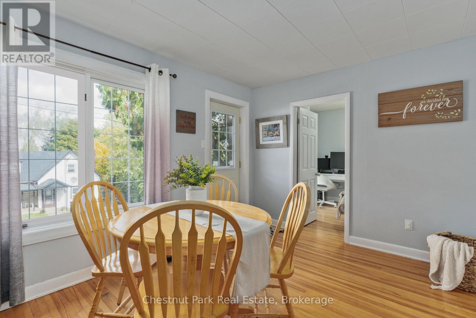 3 Cora Street E Property Photo 23