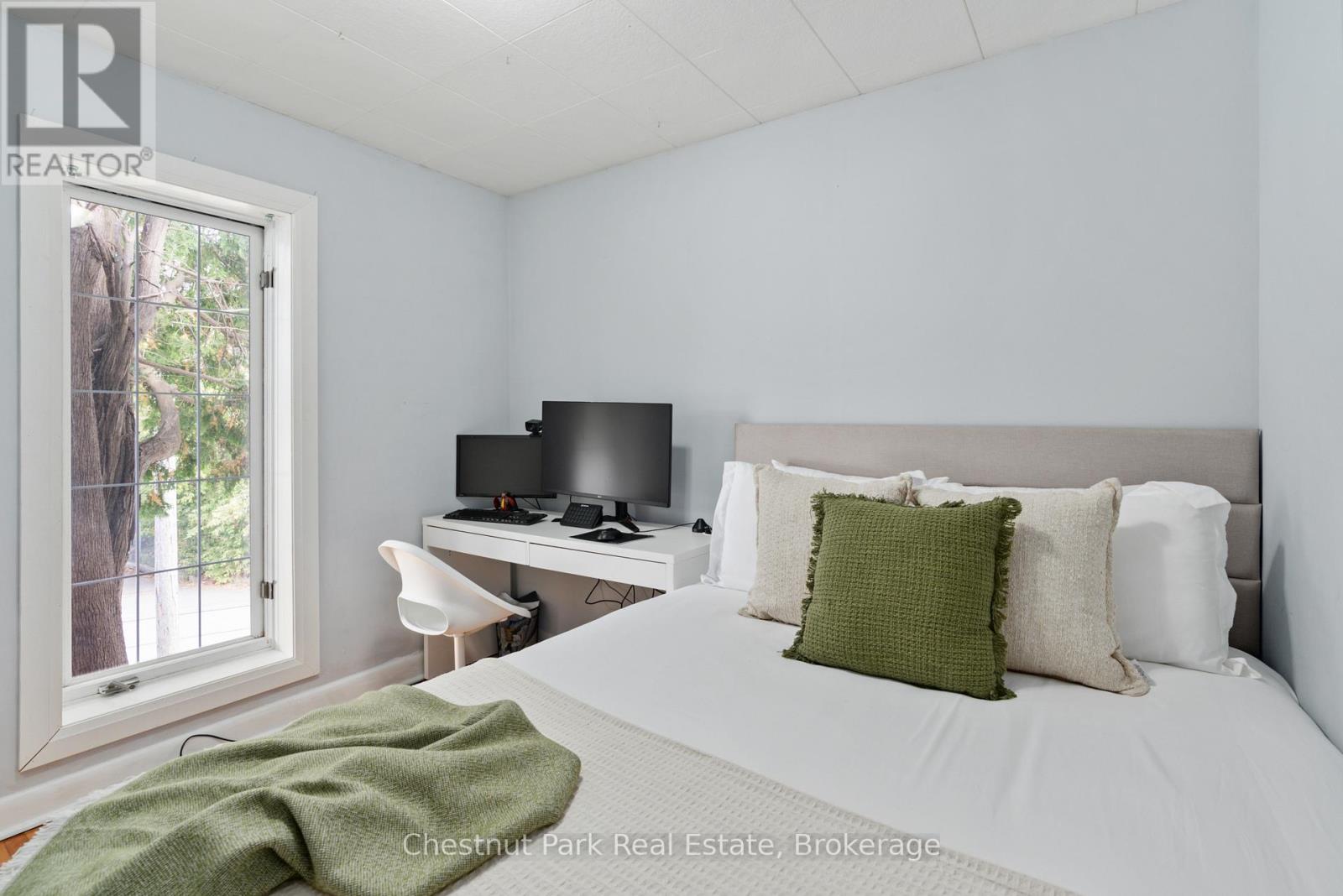 3 Cora Street E Property Photo 26
