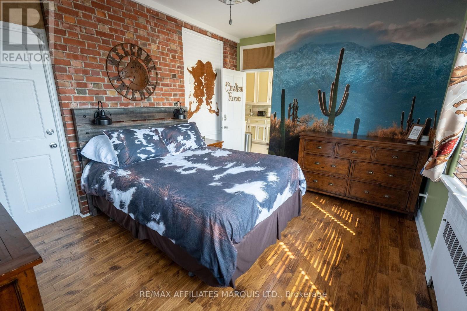 217 Adolphus Street Property Photo 20