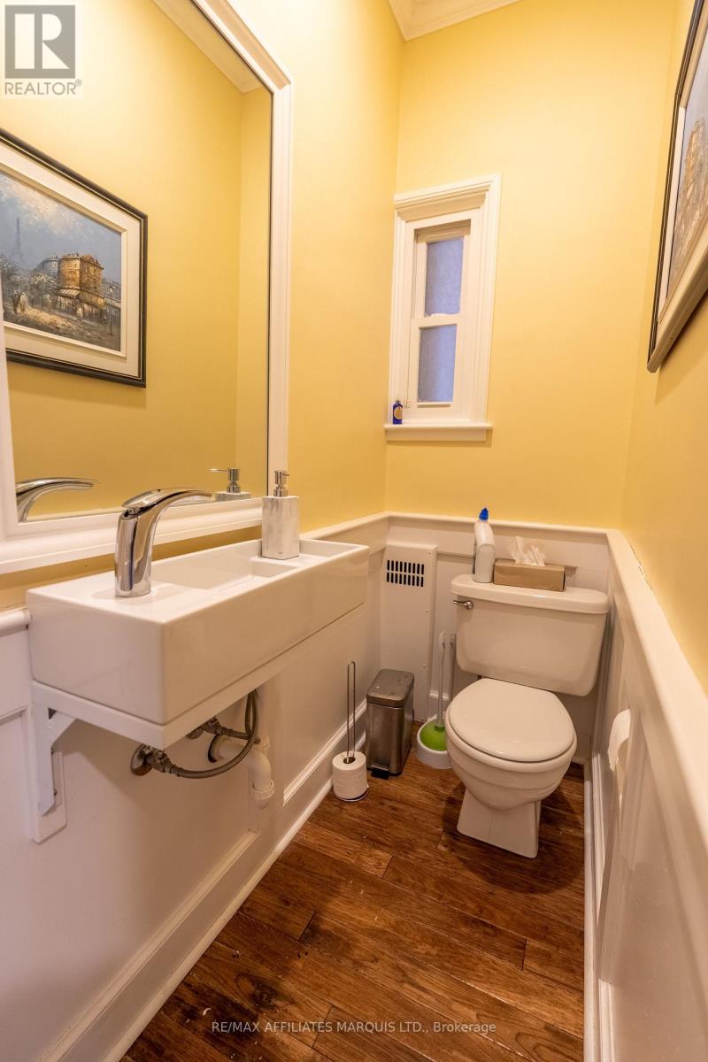 217 Adolphus Street Property Photo 24