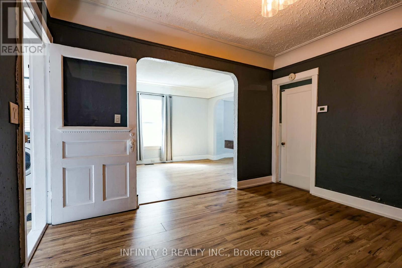 4 Alpine Street Property Photo 6