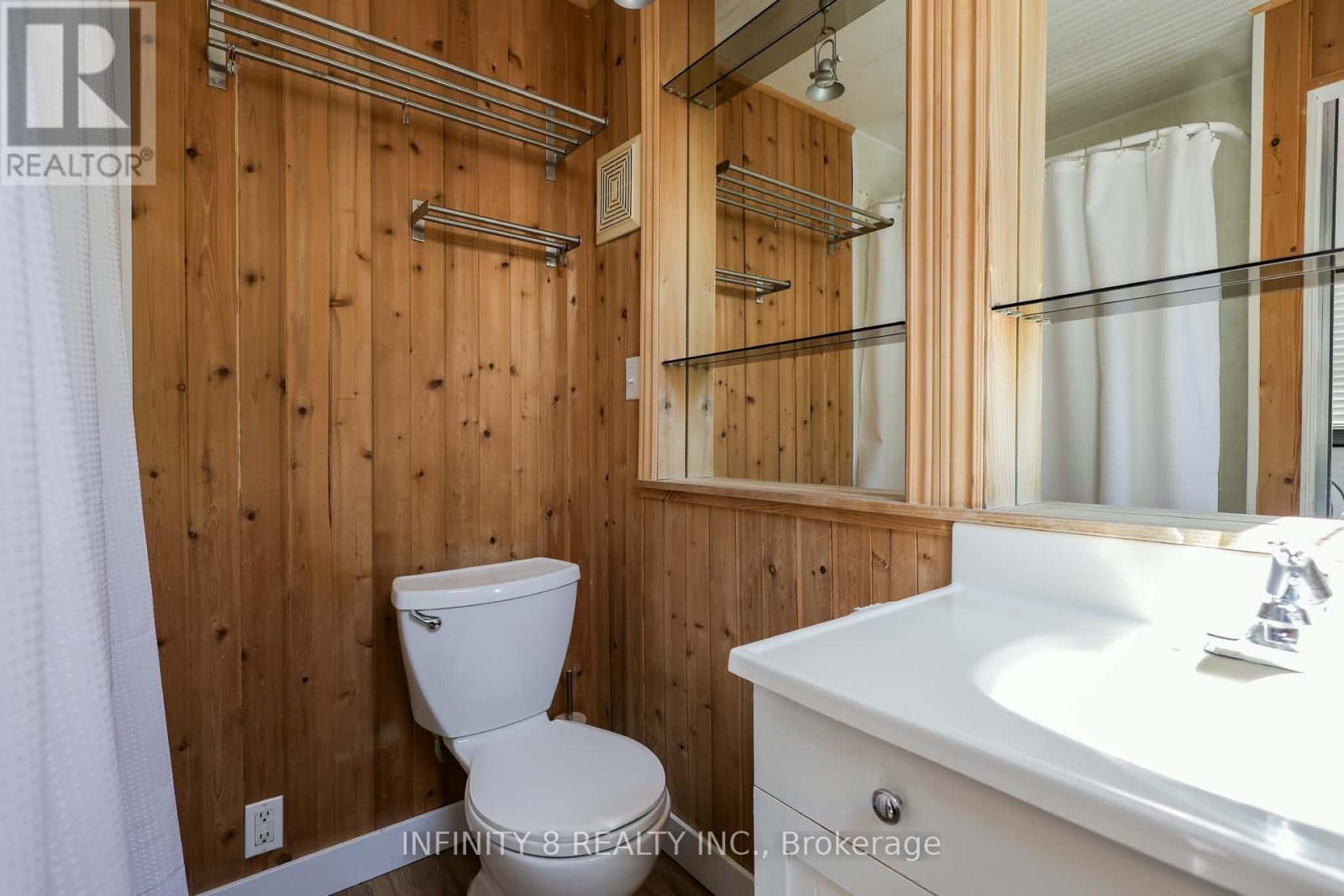 4 Alpine Street Property Photo 8