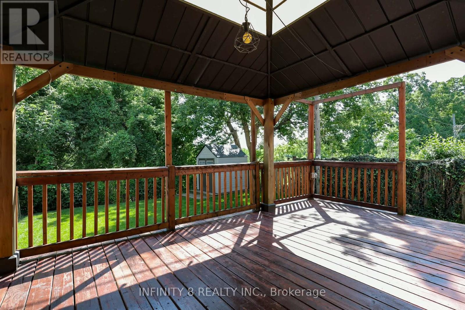 4 Alpine Street Property Photo 15