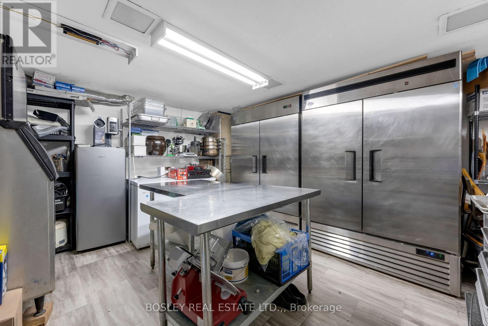 22 King Street Property Photo 20