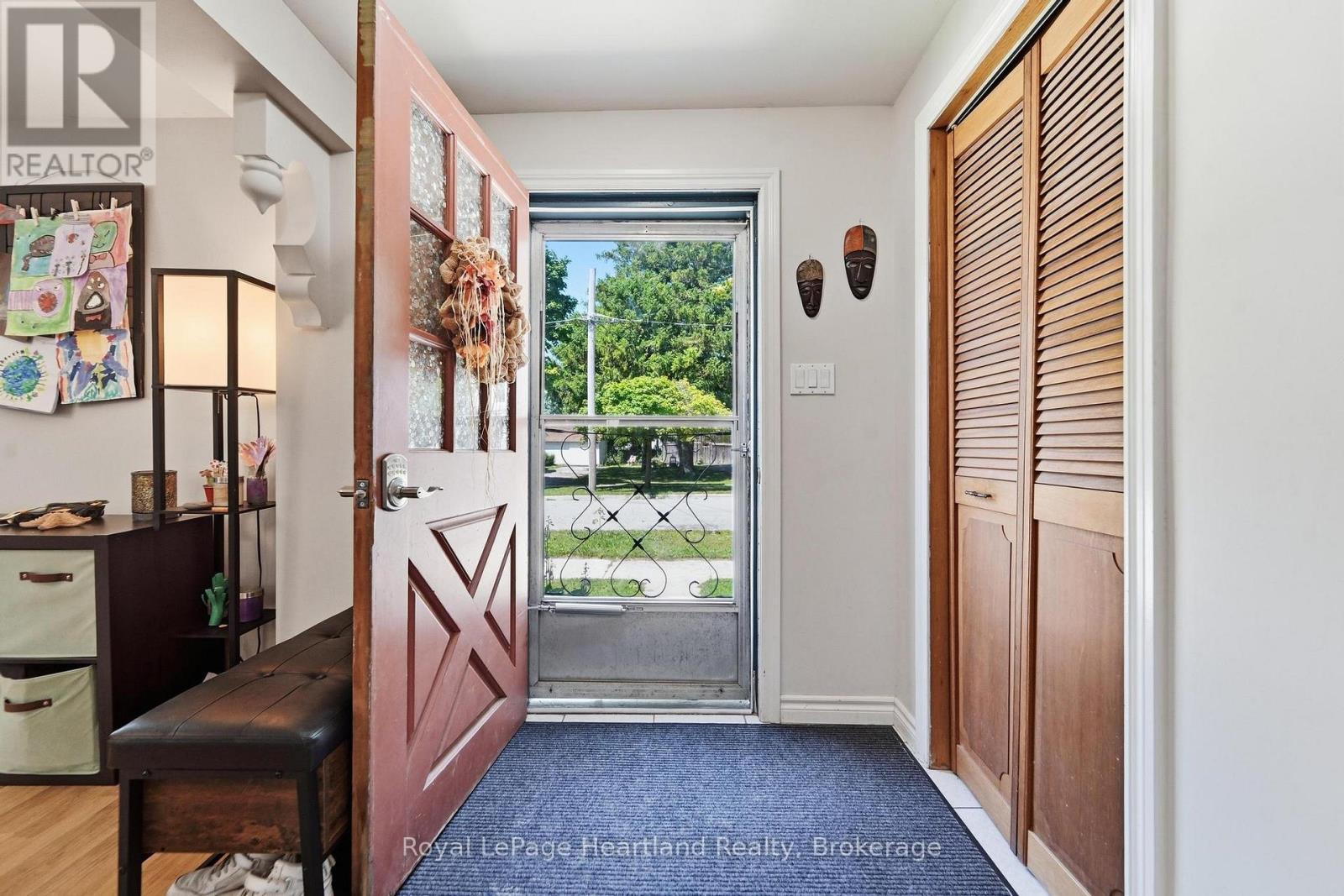 117 Quebec Street Property Photo 2