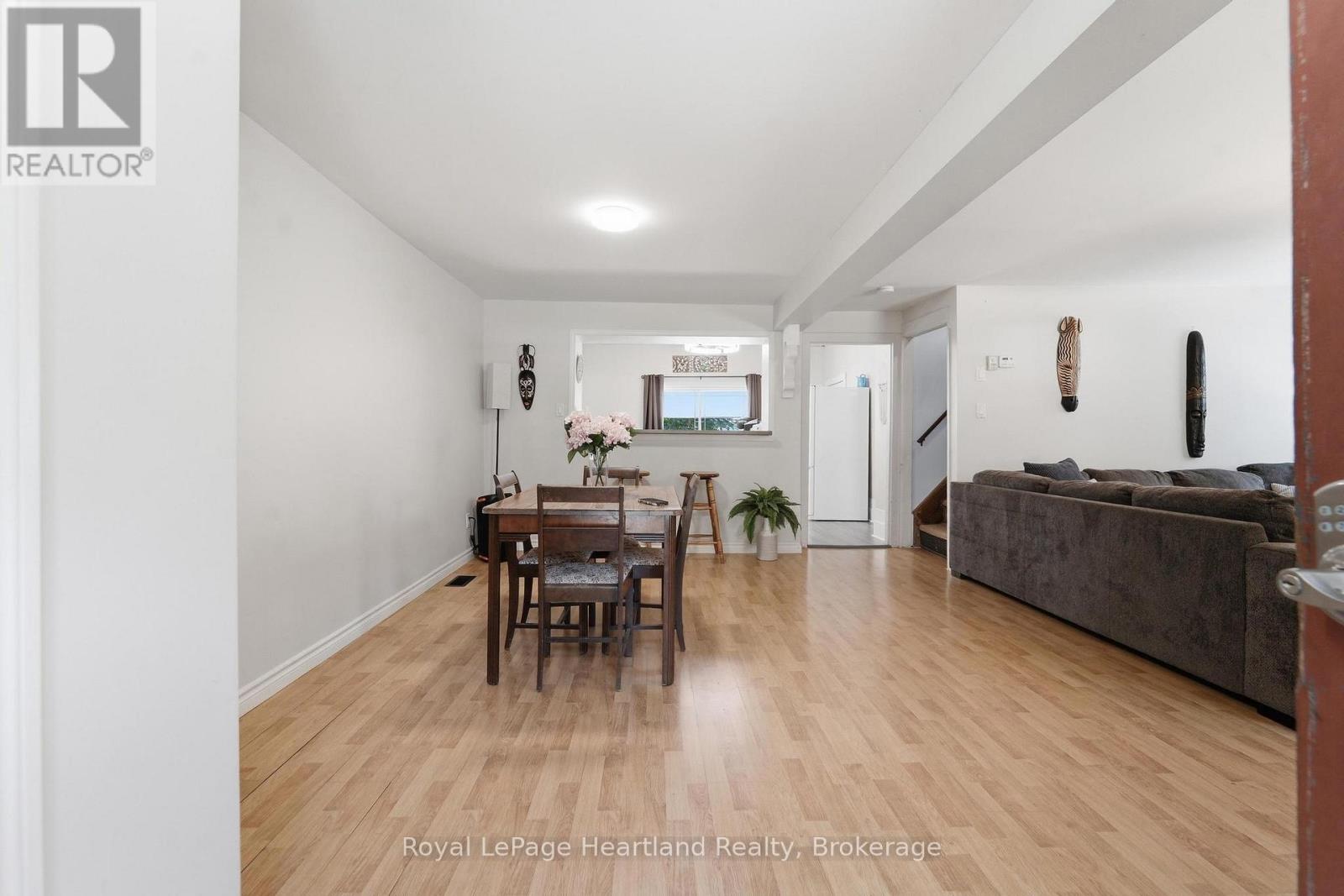 117 Quebec Street Property Photo 3