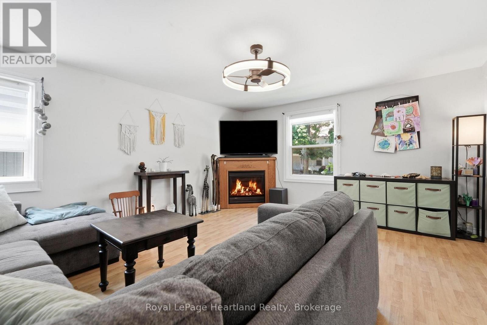 117 Quebec Street Property Photo 7