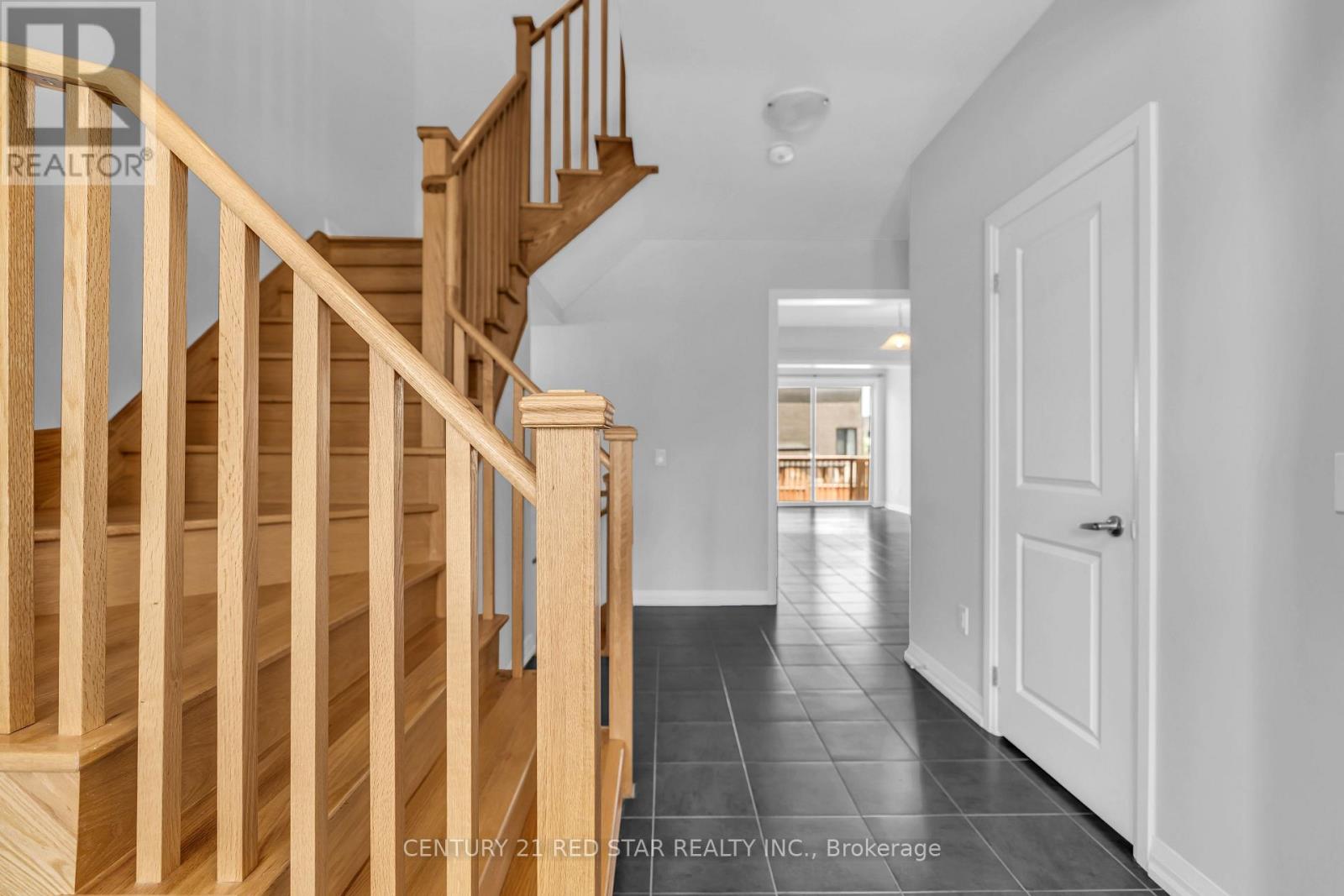844 Sobeski Avenue Property Photo 14