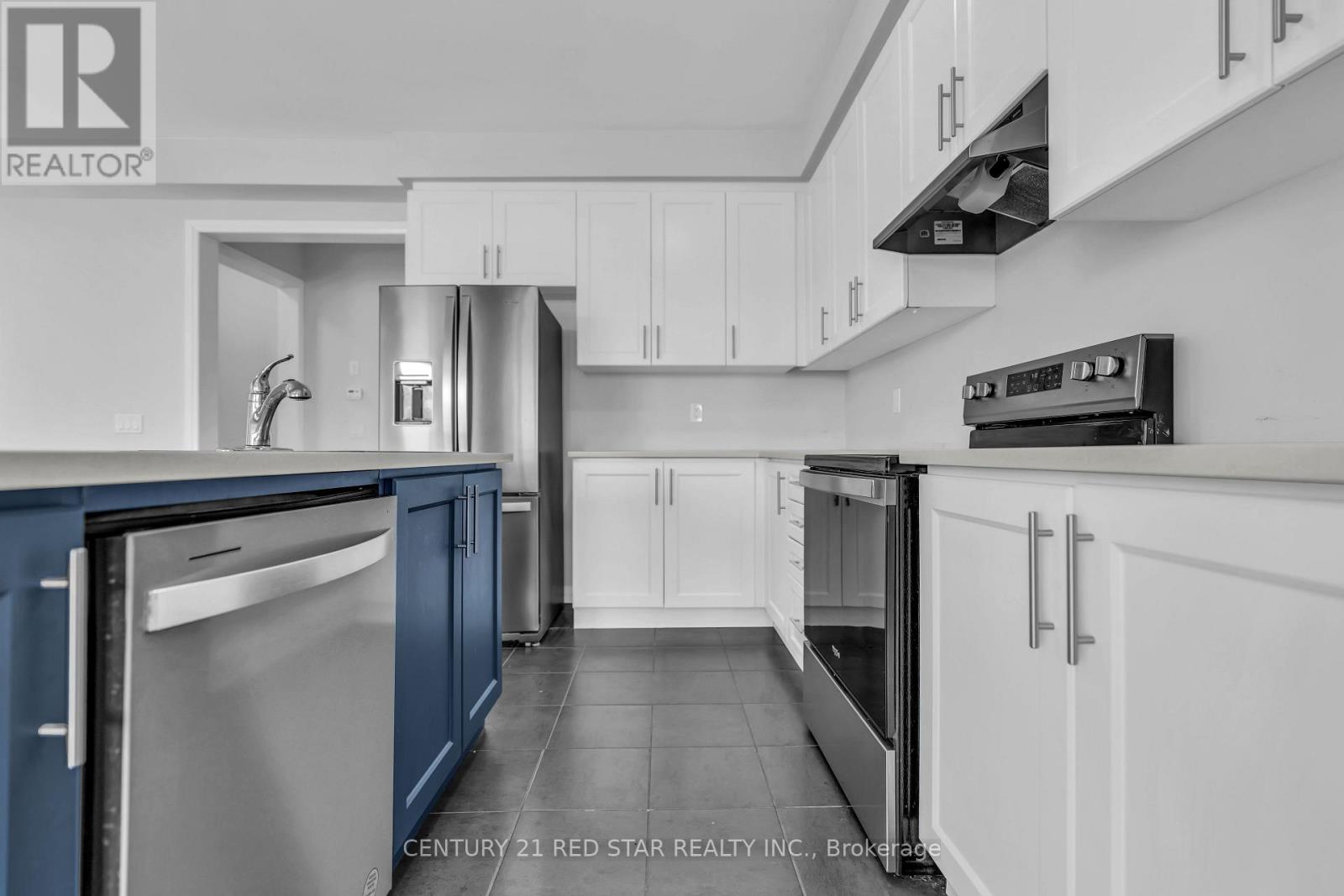844 Sobeski Avenue Property Photo 19