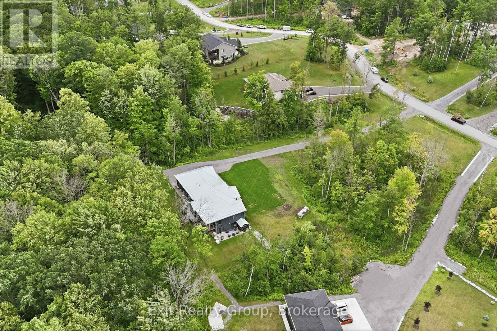 16 Newpierce Drive Property Photo 46