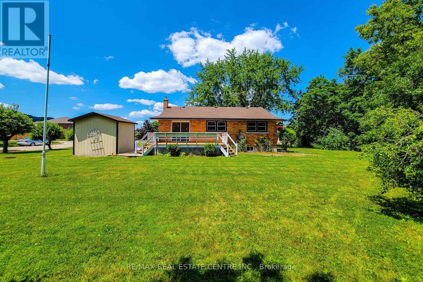 220 Winona Road Property Photo 41