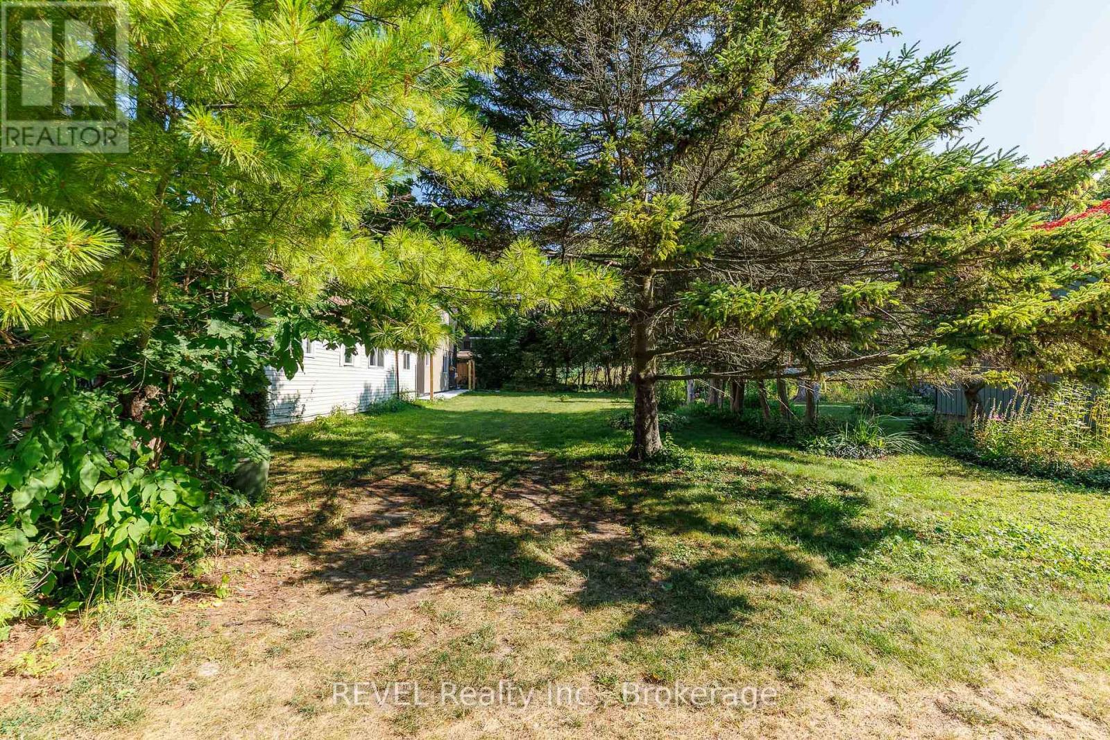 3914 (lot 240) Alexandra Road Property Photo 6