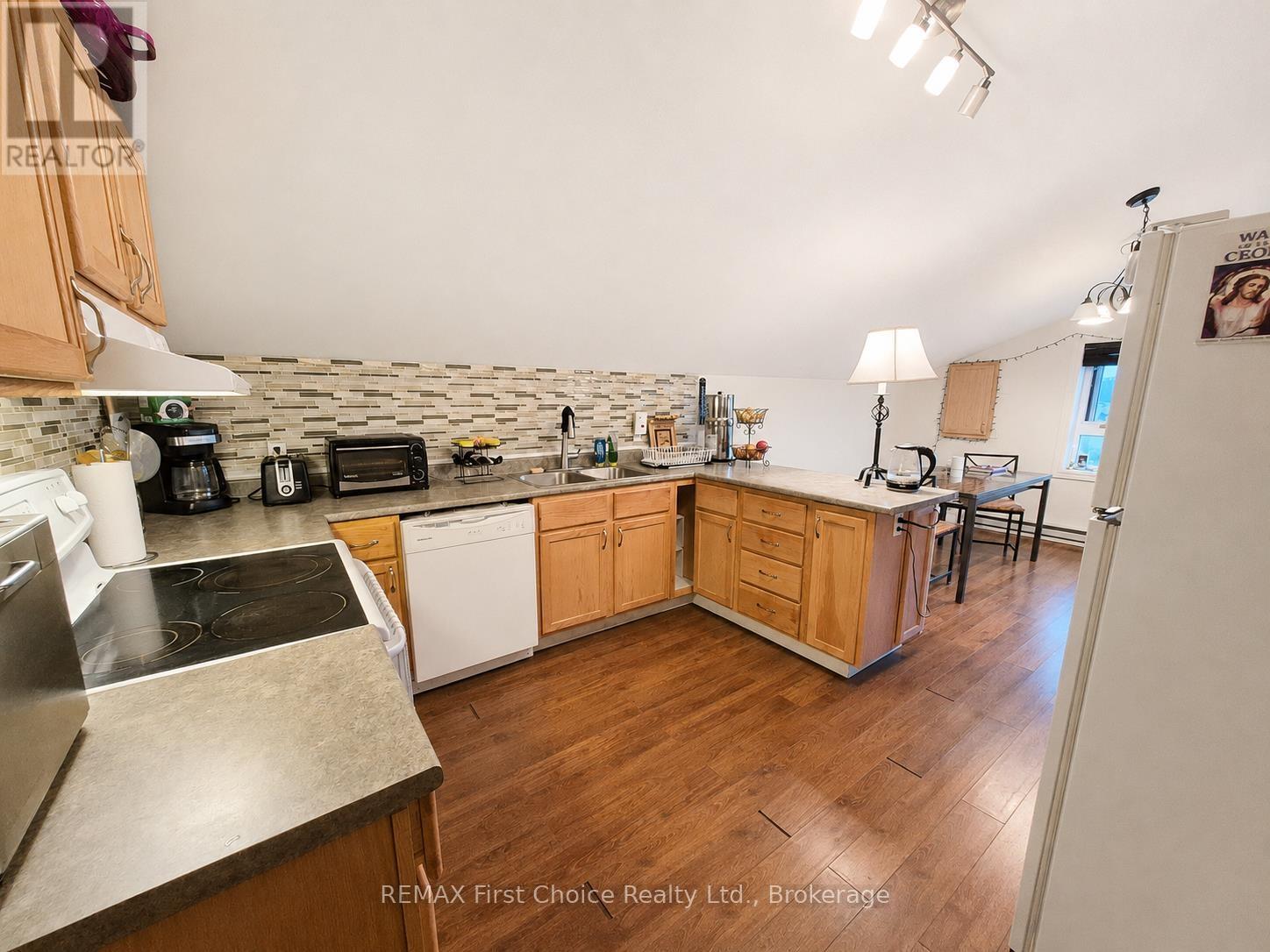 108 First Ne Avenue Property Photo 12