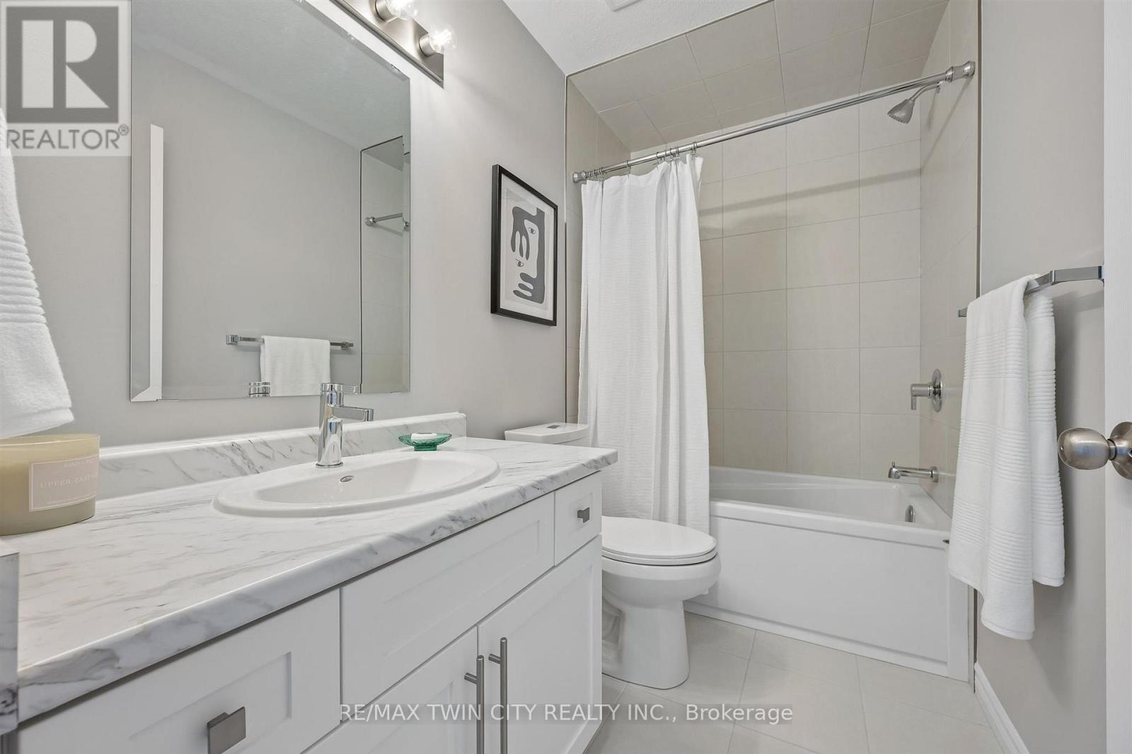 8 Oat Lane Property Photo 20