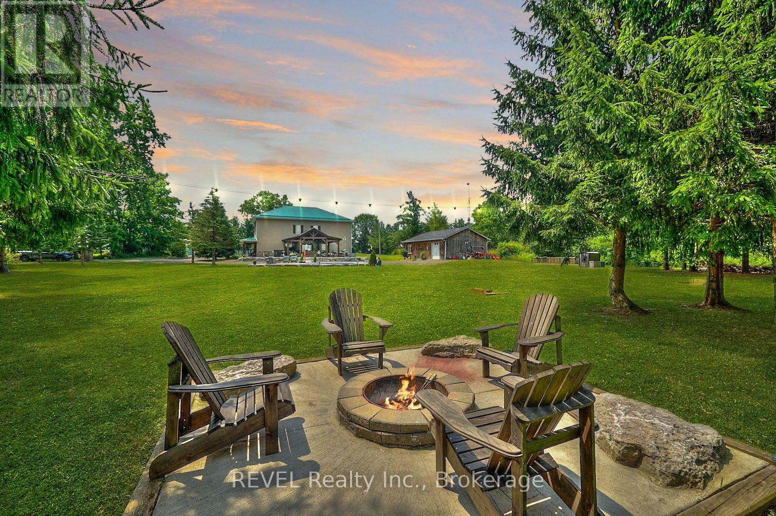 9695 Grassy Brook Road Property Photo 2