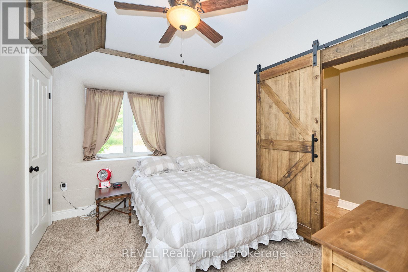 9695 Grassy Brook Road Property Photo 25