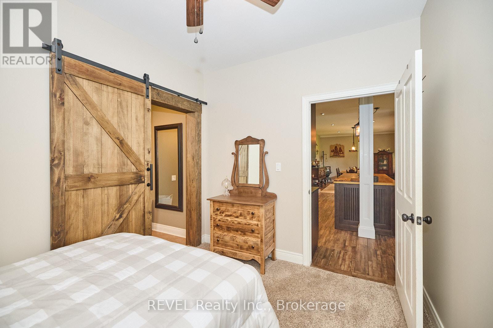 9695 Grassy Brook Road Property Photo 26