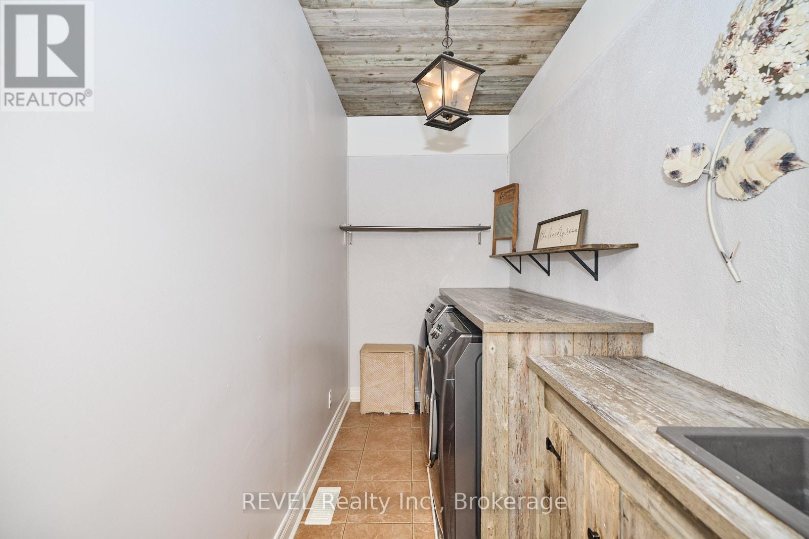 9695 Grassy Brook Road Property Photo 40