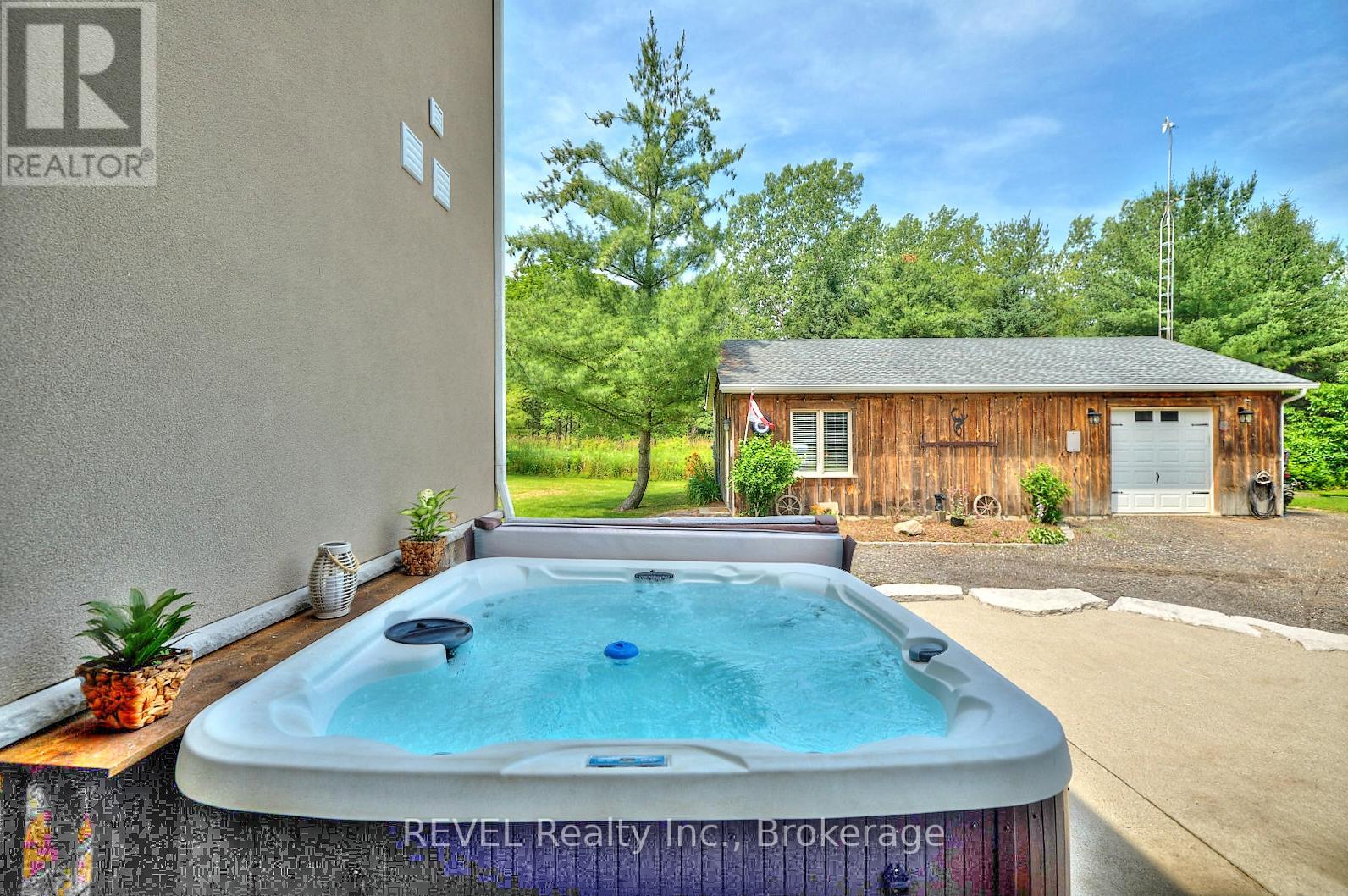 9695 Grassy Brook Road Property Photo 44