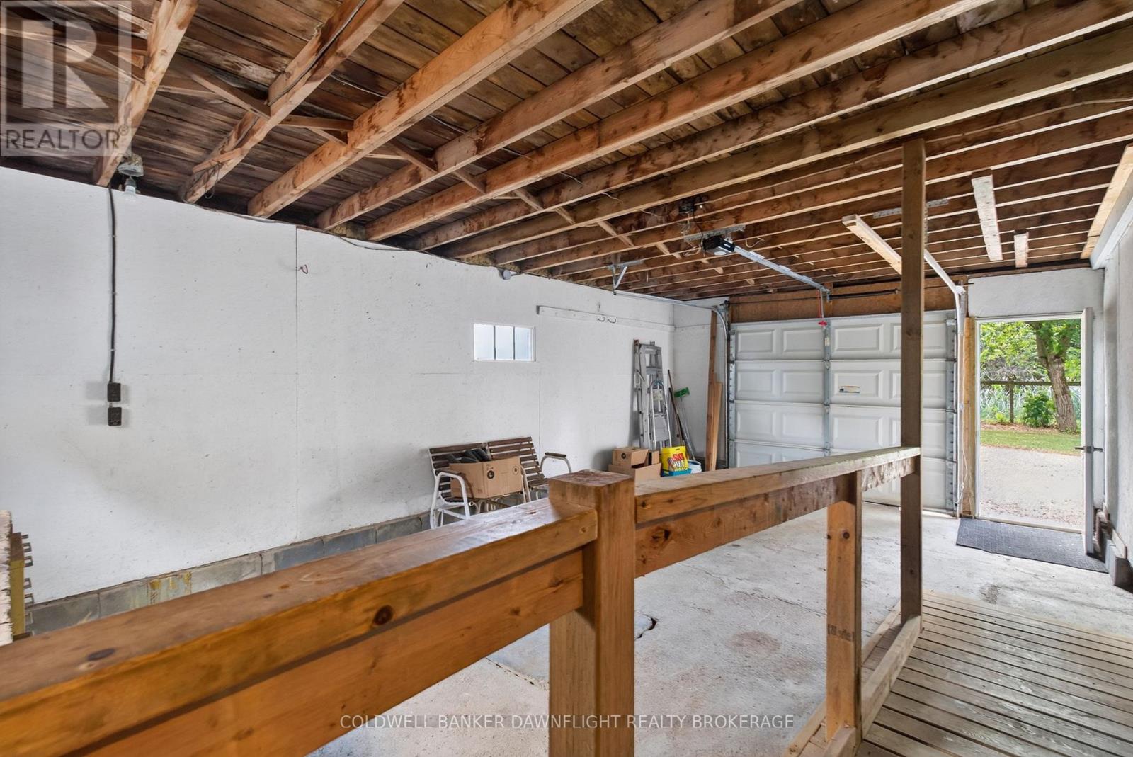 33990 Roman Line Property Photo 32
