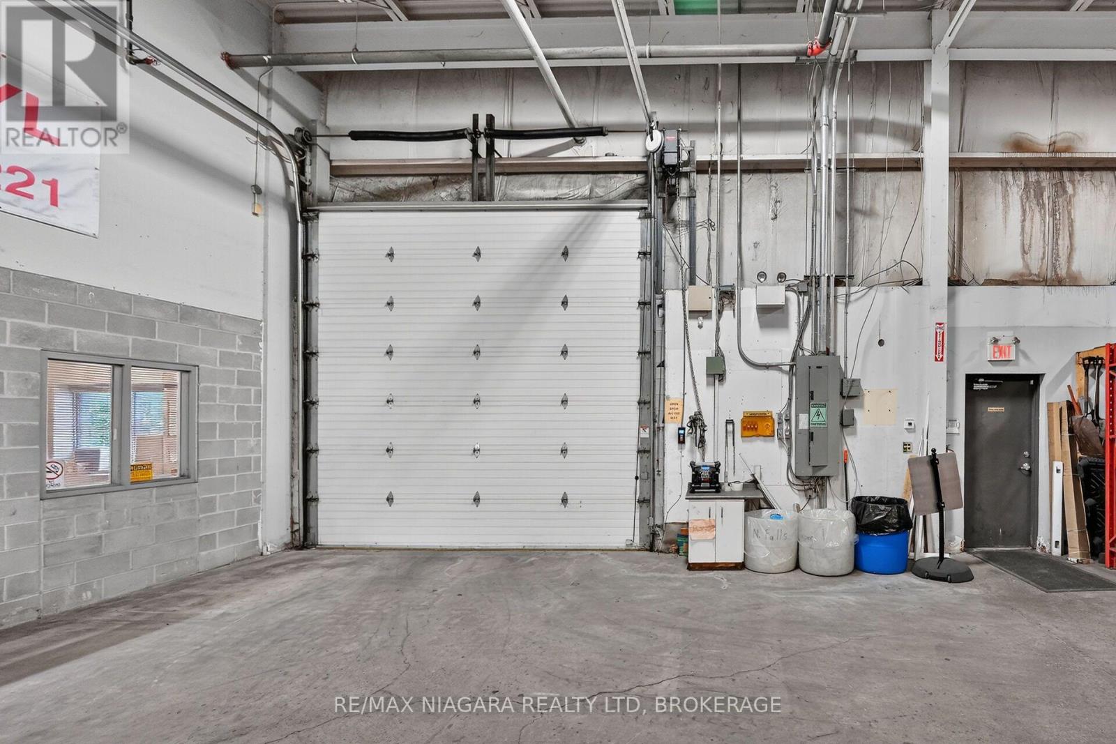 4425 First Avenue N Property Photo 17