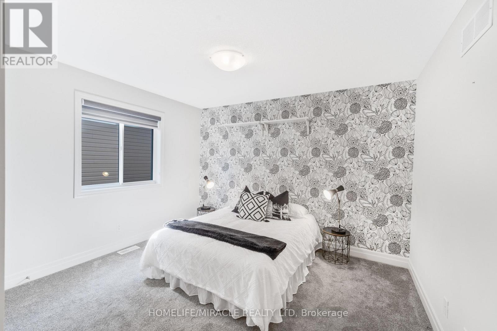 53 Robertson Drive Property Photo 12